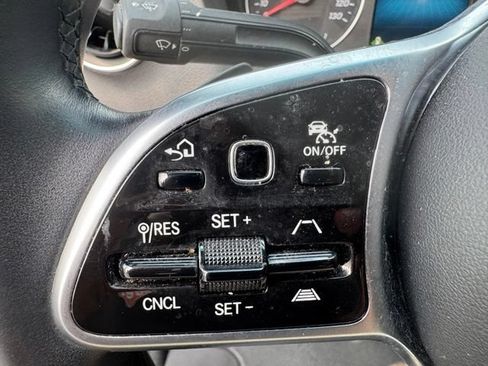 Used 2023 Mercedes-Benz Sprinter 2500 image 5