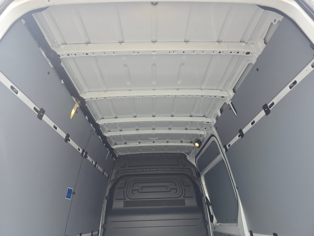 New 2026 Mercedes-Benz Sprinter 2500 image 22