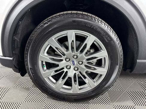 Certified 2025 Ford Explorer Active w/ Active Comfort Package image 12