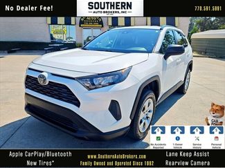 Used 2019 Toyota RAV4 LE image 1