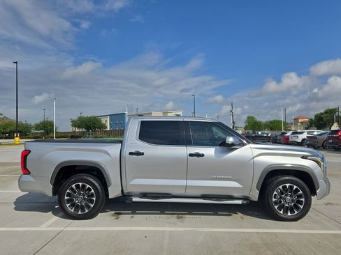 Used 2023 Toyota Tundra Limited AWD/4WD image 2