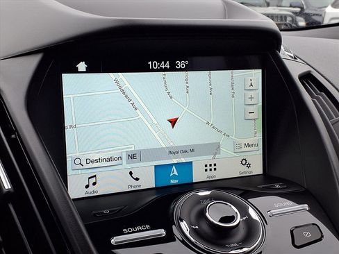 Used 2019 Ford Escape Titanium image 8