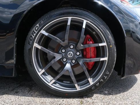 Used 2019 Nissan 370Z NISMO RWD image 41