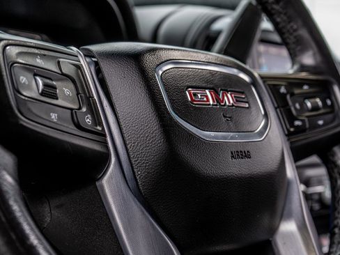 Used 2019 GMC Sierra 1500 SLT image 24