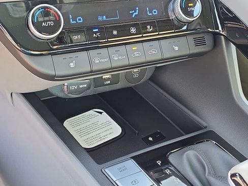 New 2026 Hyundai Elantra SEL Sport Premium image 32