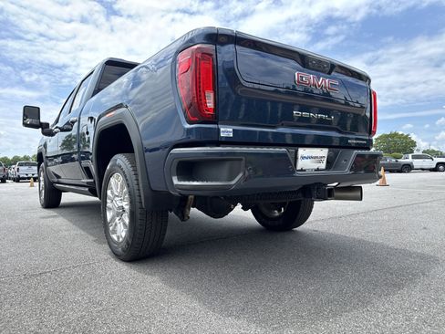 Used 2022 GMC Sierra 2500 Denali AWD/4WD image 8