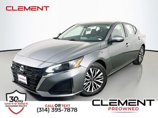 Used 2023 Nissan Altima 2.5 SV FWD video 1