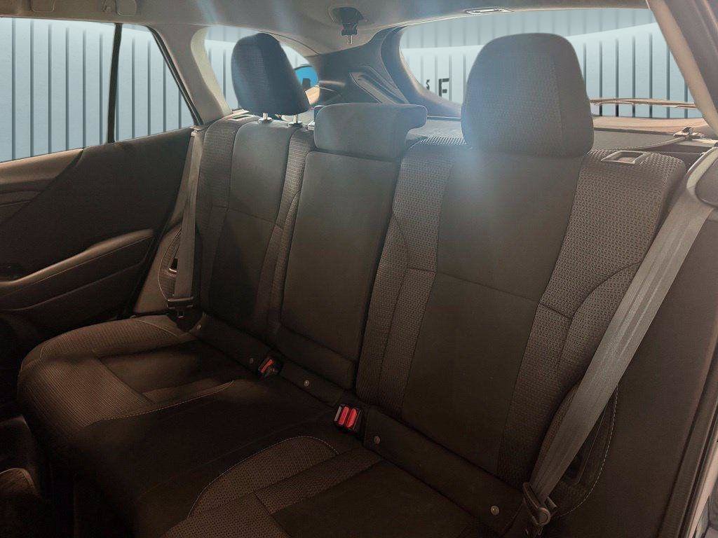 Used 2025 Subaru Outback AWD/4WD image 22