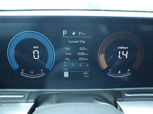New 2026 Hyundai Kona SEL Premium FWD image 4