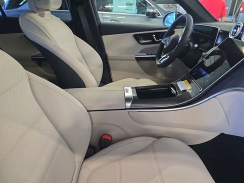 New 2026 Mercedes-Benz GLC 300 image 10