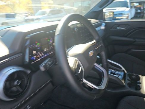 Used 2024 Chevrolet Colorado LT image 26