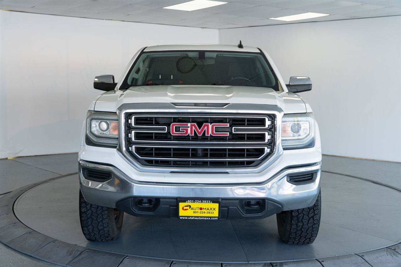 Used 2018 GMC Sierra 1500 SLE w/ Suspension Package, Off-Road AWD/4WD image 2