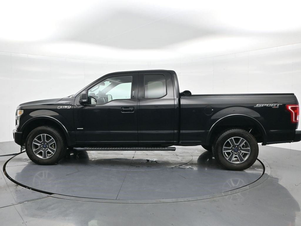 Used 2017 Ford F150 XLT w/ Equipment Group 302A Luxury AWD/4WD image 4