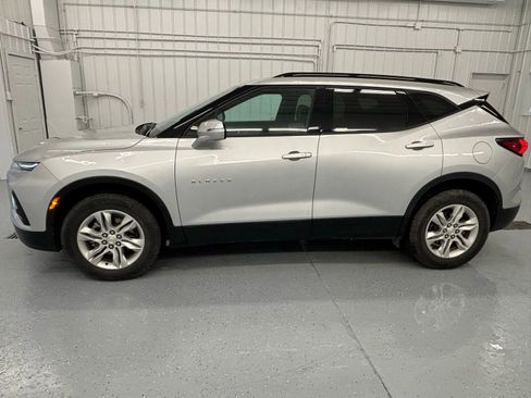 Used 2021 Chevrolet Blazer LT w/ Sound & Technology Package image 2