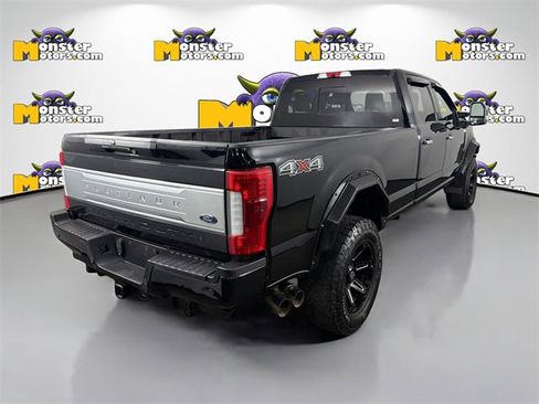 Used 2018 Ford F250 Platinum w/ Platinum Ultimate Package image 5