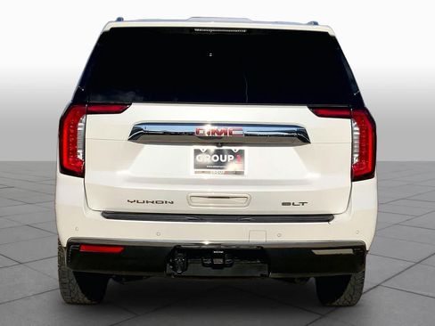 Used 2021 GMC Yukon SLT w/ Rear Media and Nav Package AWD/4WD image 4