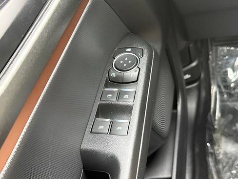 Used 2025 Ford Bronco Sport Outer Banks w/ Outer Banks Tech Package+ AWD/4WD image 25