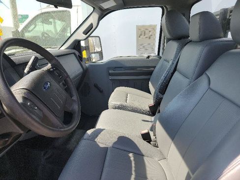 Used 2016 Ford F250 XL RWD image 8