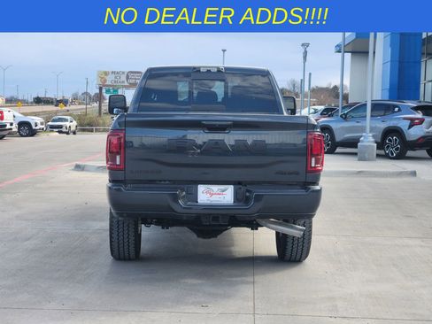 New 2025 RAM 2500 Laramie AWD/4WD image 8