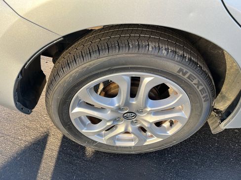 Used 2018 Toyota Yaris iA image 29