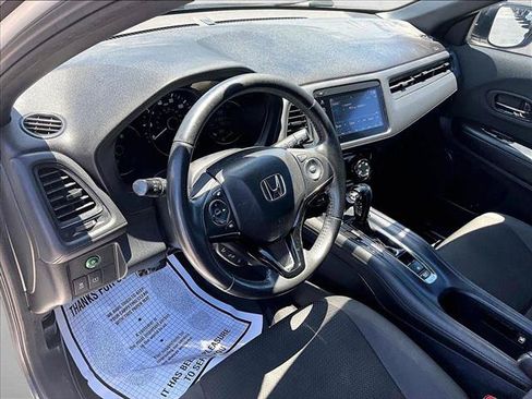 Used 2020 Honda HR-V Sport image 14