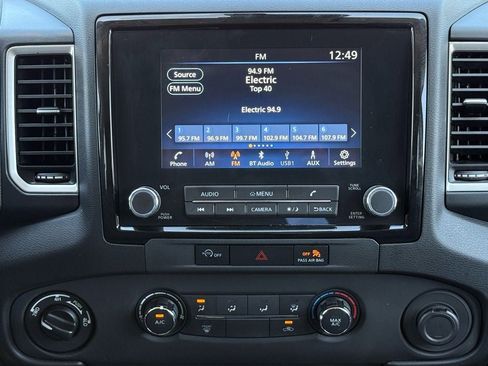 Used 2023 Nissan Frontier SV image 24