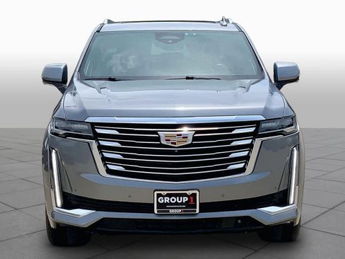 Used 2022 Cadillac Escalade Premium Luxury Platinum w/ Heavy-Duty Trailer Package AWD/4WD image 4