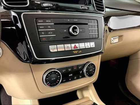 Used 2017 Mercedes-Benz GLE 350 image 13