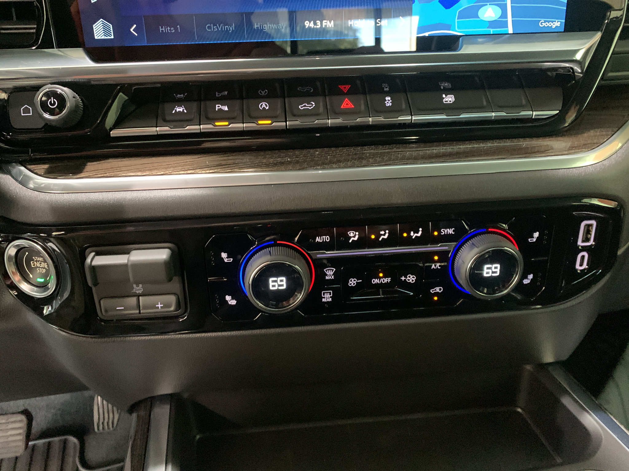 New 2026 Chevrolet Silverado 1500 RST w/ Safety Package AWD/4WD image 26