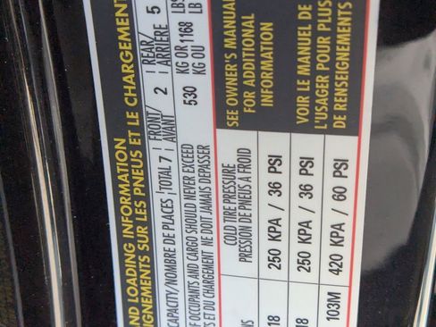 Used 2024 Volkswagen Tiguan Wolfsburg Edition image 21