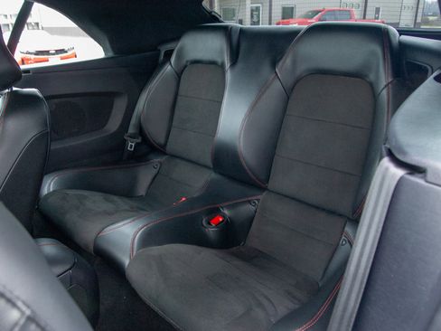 Used 2019 Ford Mustang GT Premium w/ Equipment Group 401A image 23