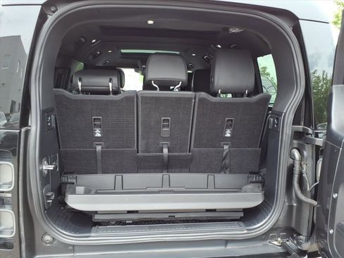 Certified 2024 Land Rover Defender 130 X AWD/4WD image 13