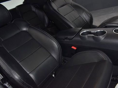 Used 2023 Ford Mustang Premium image 37