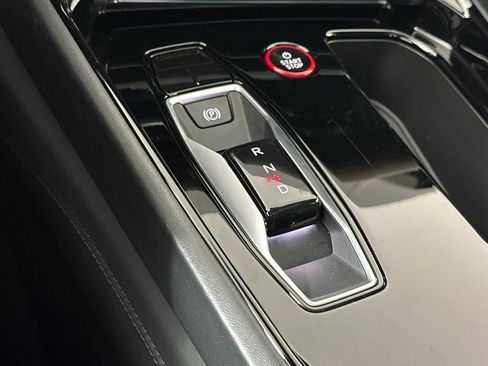 Used 2024 Audi e-tron GT Premium Plus w/ Executive Package image 20