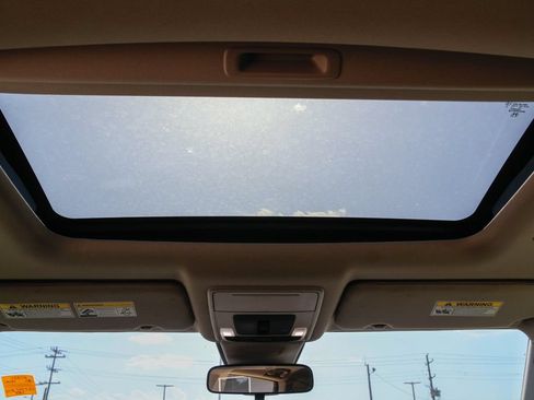 Used 2025 Honda CR-V EX image 11