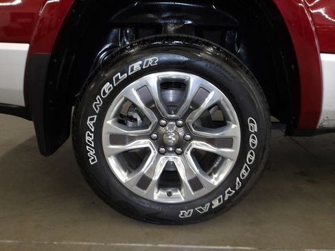 Used 2023 RAM 1500 Limited AWD/4WD image 19