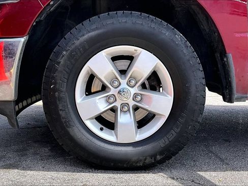 Used 2021 RAM 1500 Tradesman w/ Chrome Plus Package AWD/4WD image 34