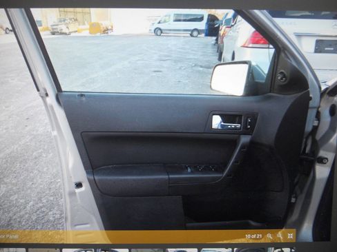 Used 2008 Ford Focus SE image 15