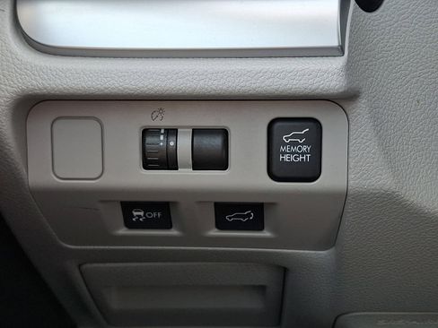 Used 2015 Subaru Forester 2.5i Touring image 23