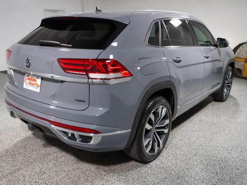 Used 2023 Volkswagen Atlas Cross Sport SEL Premium R-Line AWD/4WD image 7