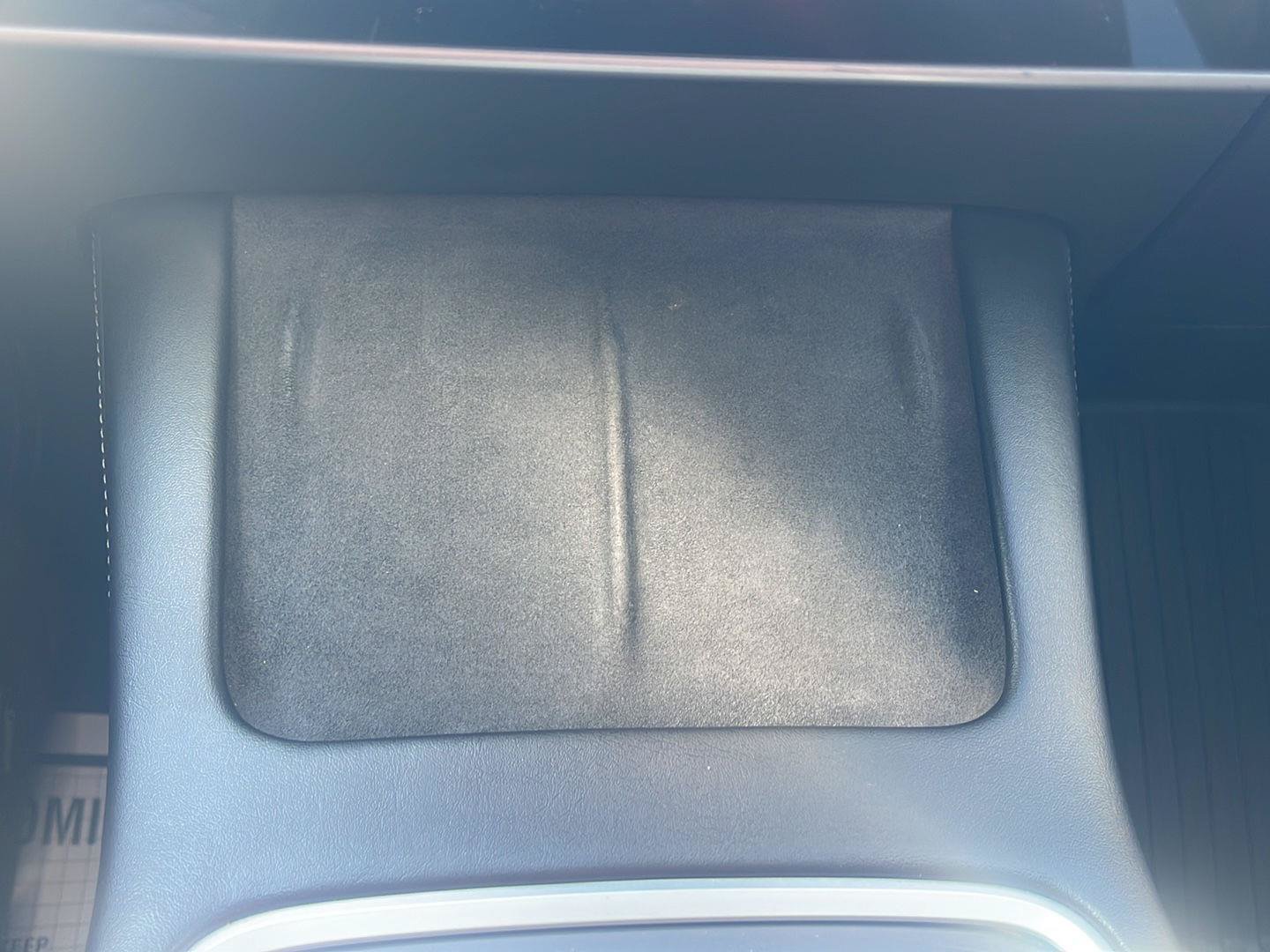 Used 2022 Tesla Model Y Long Range AWD/4WD image 25