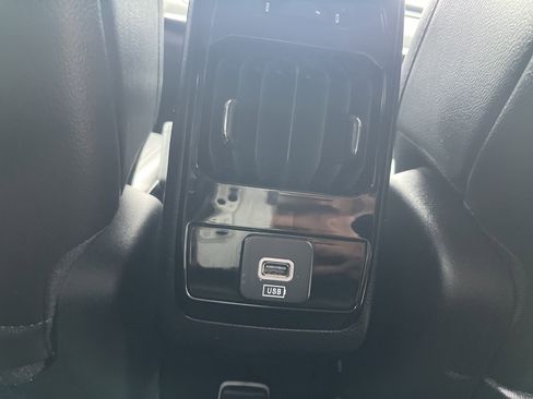 Used 2022 Jeep Compass Limited AWD/4WD image 25