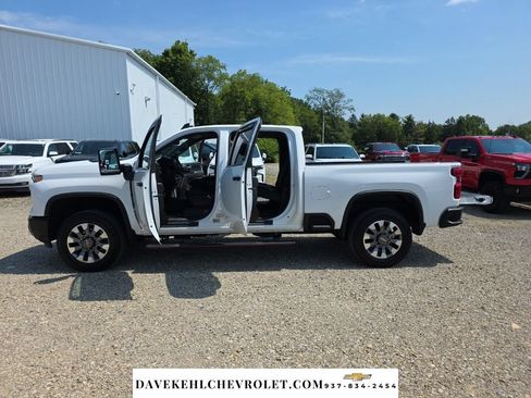 Used 2025 Chevrolet Silverado 2500 Custom w/ Custom Value Package AWD/4WD image 26