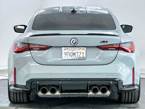 Used 2023 BMW M4 Competition w/ Executive Package image 7