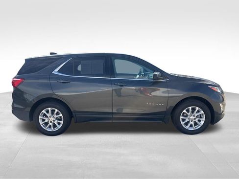 Used 2018 Chevrolet Equinox LT FWD image 4