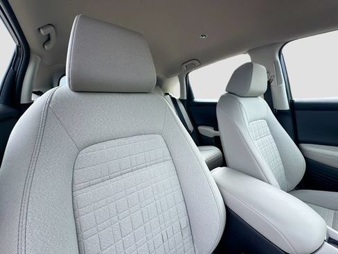 Used 2024 Honda HR-V LX image 21