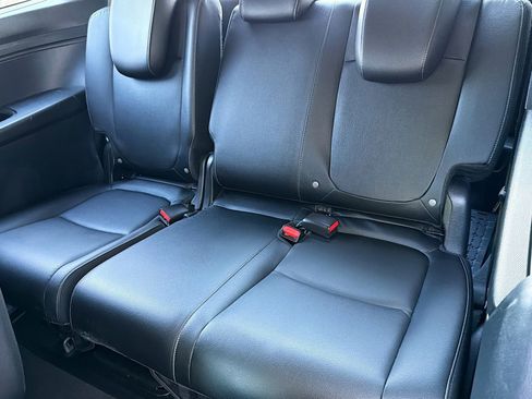 Used 2023 Honda Odyssey EX-L image 21