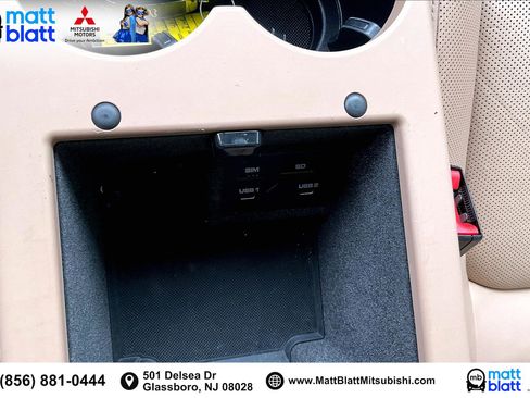 Used 2020 Porsche Macan w/ Premium Package Plus image 35