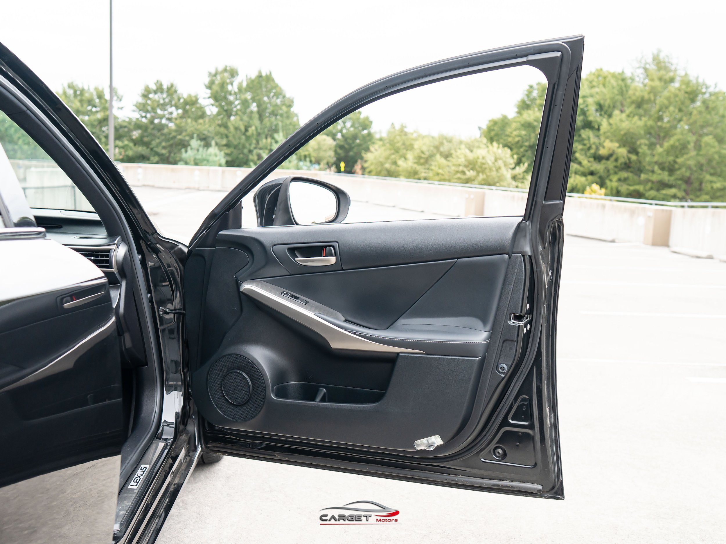 Used 2017 Lexus IS 350 F Sport w/ F Sport Package RWD image 43