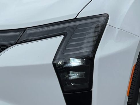 New 2027 Chrysler Pacifica Select AWD/4WD image 42
